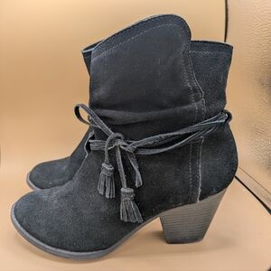 Bakers Defiant Leather Suede Tie Tassel Ankle Boots Black Womens 8.5 Block Heel.